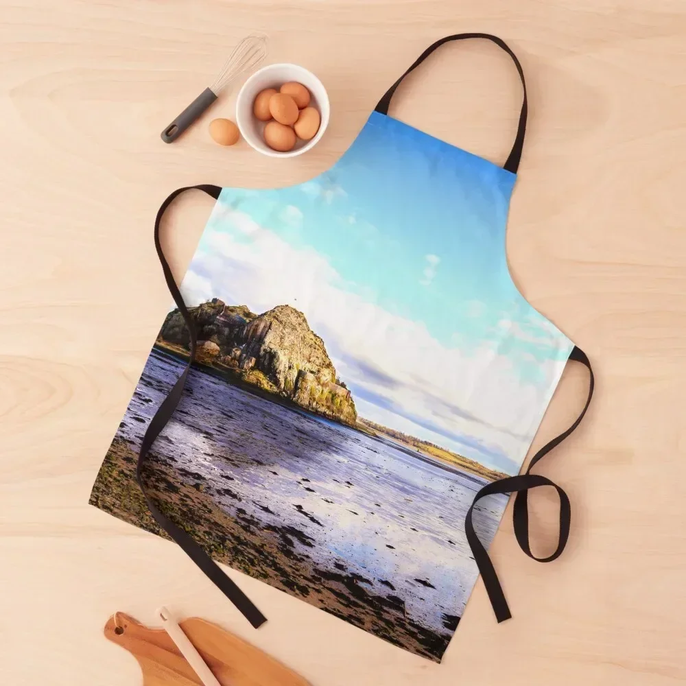 Dumbarton Castle Rock On The Clyde Apron Women's Dress For Women Kitchen useful gadgets for home Apron
Dumbarton Castle Rock On The Clyde Apron Women's Dress For Women Kitchen useful gadgets for home Apron