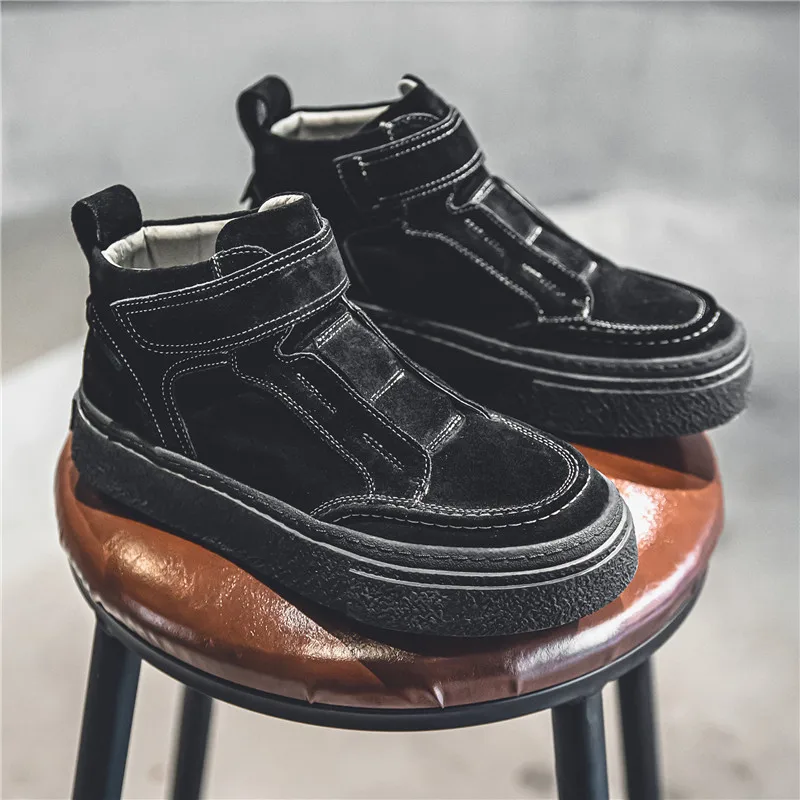 Autumn Winter Black Men's Skateboard Shoes HOOK&LOOP Platform High Top Sneakers Men Outdoor Casual Sports Shoes For Man Trainers
Autumn Winter Black Men's Skateboard Shoes HOOK&LOOP Platform High Top Sneakers Men Outdoor Casual Sports Shoes For Man Trainers