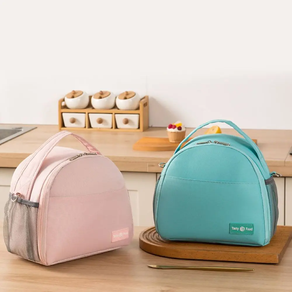 Large Capacity Handheld Lunch Bag Waterproof with Shoulder Strap Camping Picnic Bag Insulation Reusable Food Storage Bag
Large Capacity Handheld Lunch Bag Waterproof with Shoulder Strap Camping Picnic Bag Insulation Reusable Food Storage Bag