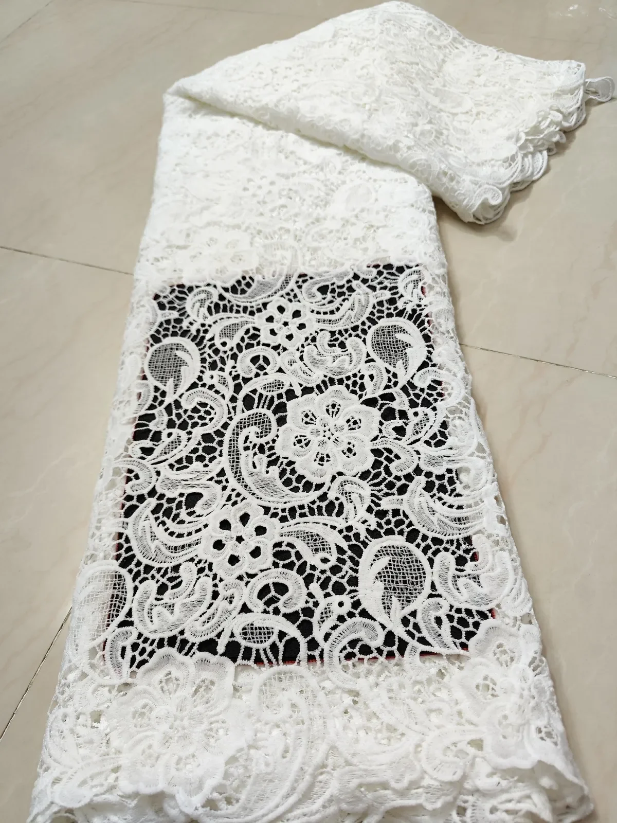 White African Guipure Lace Fabric 5 Yards 2023 High Quality Nigerian Cord Water Soluble Lace Fabric For Party Dress PJFT2309A
White African Guipure Lace Fabric 5 Yards 2023 High Quality Nigerian Cord Water Soluble Lace Fabric For Party Dress PJFT2309A
