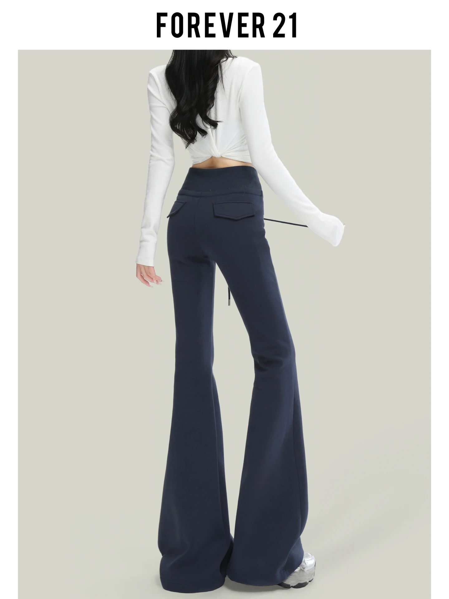 Женские спортивные брюки Forever 2 Spicy Girl с высокой талией, облегающие, слегка расклешенные, повседневные, для йоги, с эффектом похудения, дизайнерская модель
Женские спортивные брюки Forever 2 Spicy Girl с высокой талией, облегающие, слегка расклешенные, повседневные, для йоги, с эффектом похудения, дизайнерская модель