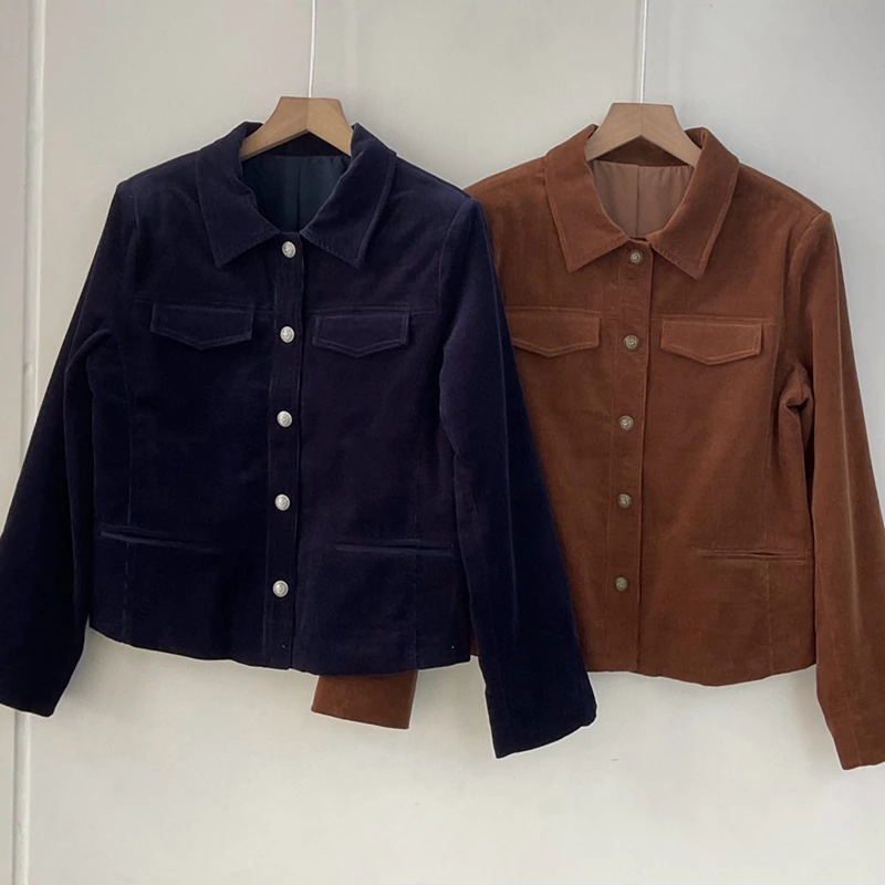 Velvet Jacket Women's Autumn Fashion Retro Casual Pure Cotton Long Sleeved Short Jacket Sports Shirt
Velvet Jacket Women's Autumn Fashion Retro Casual Pure Cotton Long Sleeved Short Jacket Sports Shirt