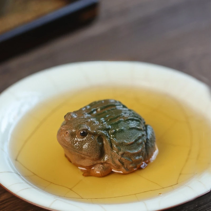 Исинский фиолетовый грязевой чайный питомец, чайная игра «Золотая жаба», украшение для подноса с имитацией жабы, аксессуары для чайного сервиза кунг-фу
Исинский фиолетовый грязевой чайный питомец, чайная игра «Золотая жаба», украшение для подноса с имитацией жабы, аксессуары для чайного сервиза кунг-фу