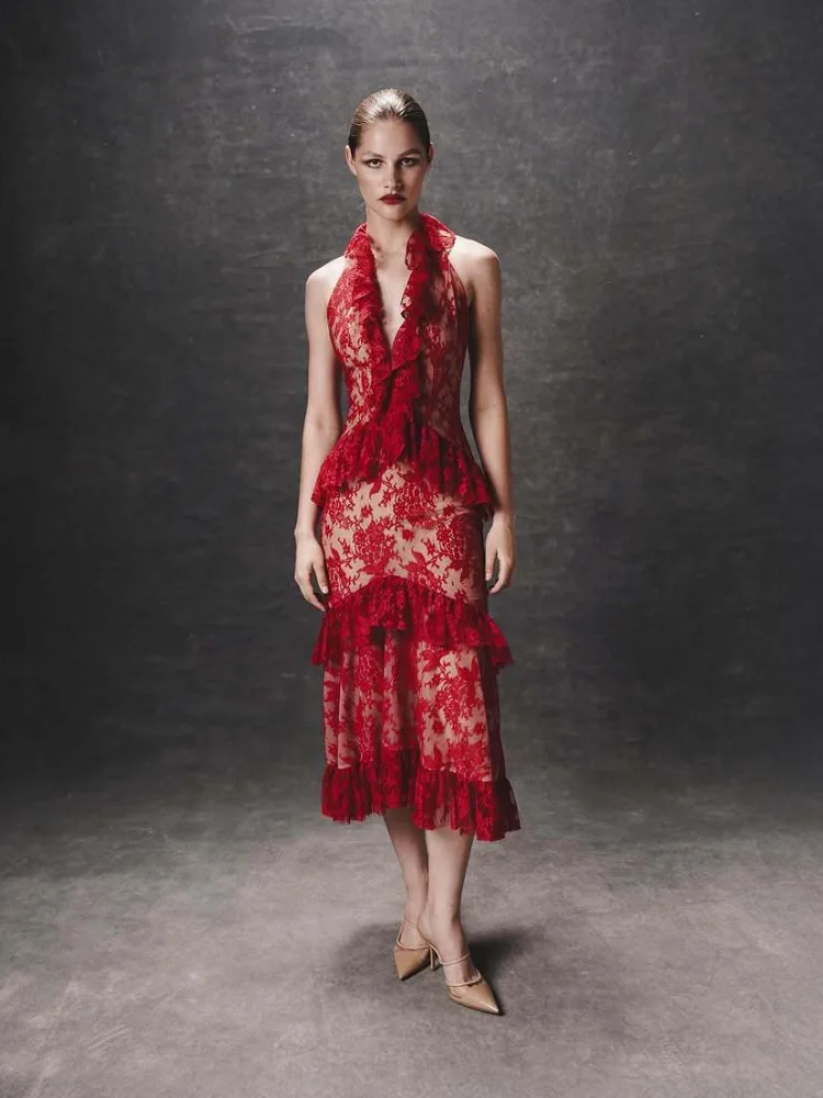 2025 Women Celebrity Sexy Sleeveless Ruffles Lace Backless Red Mini Bodycon Bandage Dress Elegant Evening Club Party Outfit
2025 Women Celebrity Sexy Sleeveless Ruffles Lace Backless Red Mini Bodycon Bandage Dress Elegant Evening Club Party Outfit