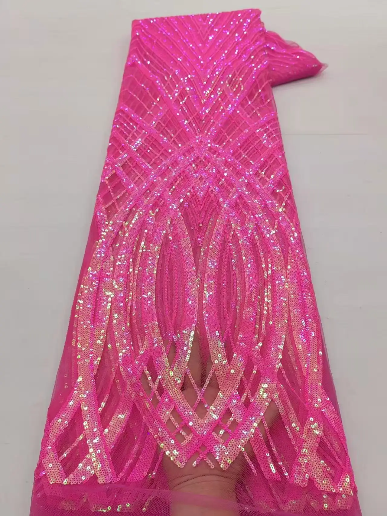 2025 brilliant pink rhyme! Heavy industry sequin mesh fabric, unlock the new fashion posture, party dress wedding dress
2025 brilliant pink rhyme! Heavy industry sequin mesh fabric, unlock the new fashion posture, party dress wedding dress