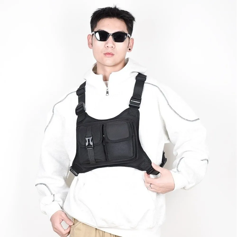 Anti-Theft Sports Chest Bag Waterproof Wear-resistant Running Vest Bag with Reflective Strips Adjustable Front Chest Pack
Anti-Theft Sports Chest Bag Waterproof Wear-resistant Running Vest Bag with Reflective Strips Adjustable Front Chest Pack