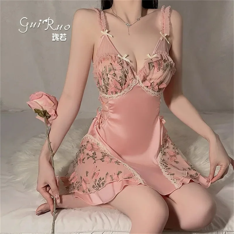 Wine Red Ladies' countryside style wheat ear embroidery semi transparent nightgown, elegant and comfortable, bow design
Wine Red Ladies' countryside style wheat ear embroidery semi transparent nightgown, elegant and comfortable, bow design