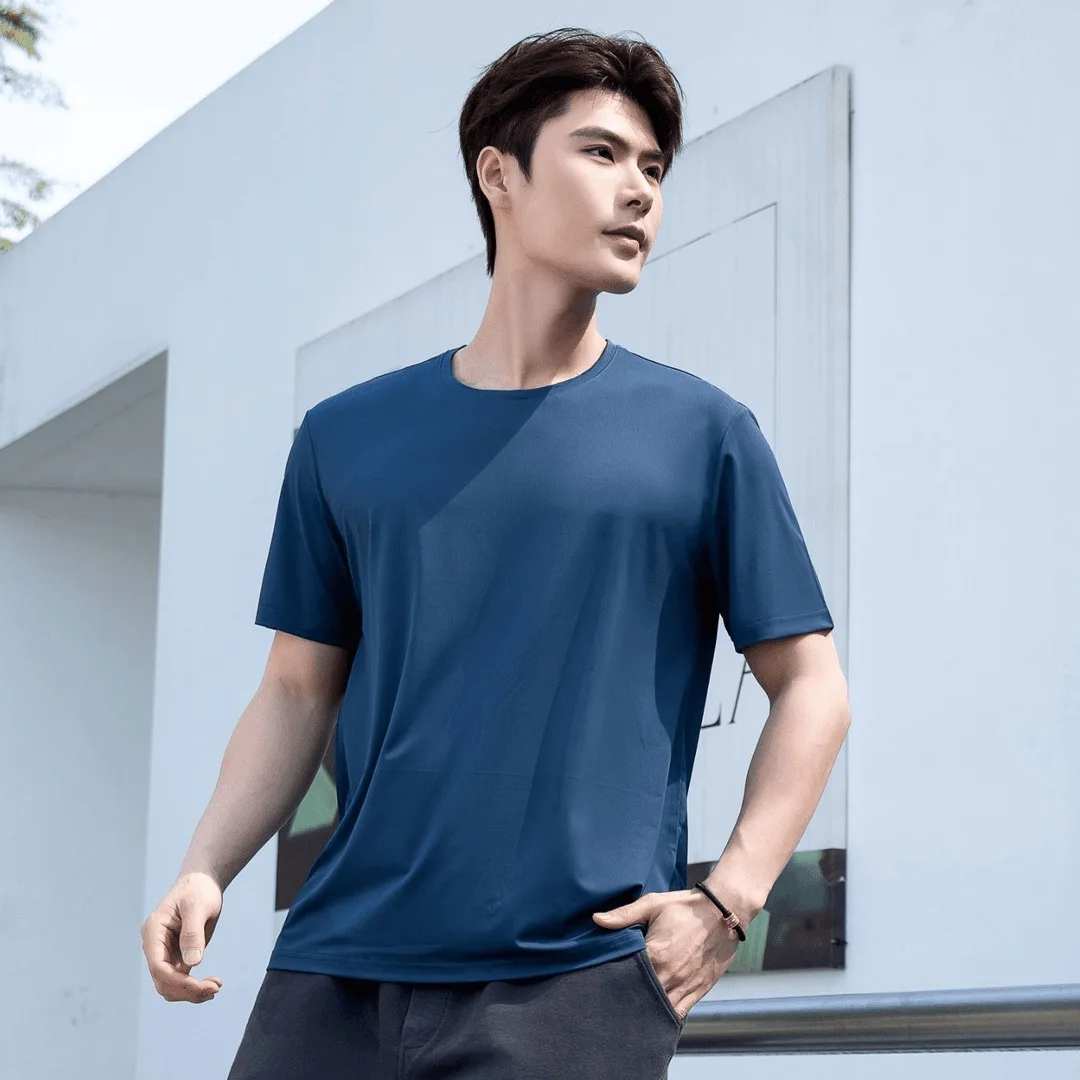 New Cool-Touch Men's Short-Sleeve T-Shirt: Comfortable and Breathable Men's Sports Top, Plus Size, Sleepwear, Summer Clothing
New Cool-Touch Men's Short-Sleeve T-Shirt: Comfortable and Breathable Men's Sports Top, Plus Size, Sleepwear, Summer Clothing