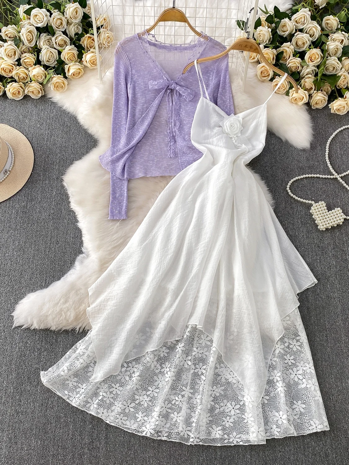 Нежный ветерок: комплект верхней одежды с длинными рукавами и защитой от солнца, фиолетовое кружево, супер-казуальный, с белыми цветочными вставками и бретельками
Нежный ветерок: комплект верхней одежды с длинными рукавами и защитой от солнца, фиолетовое кружево, супер-казуальный, с белыми цветочными вставками и бретельками