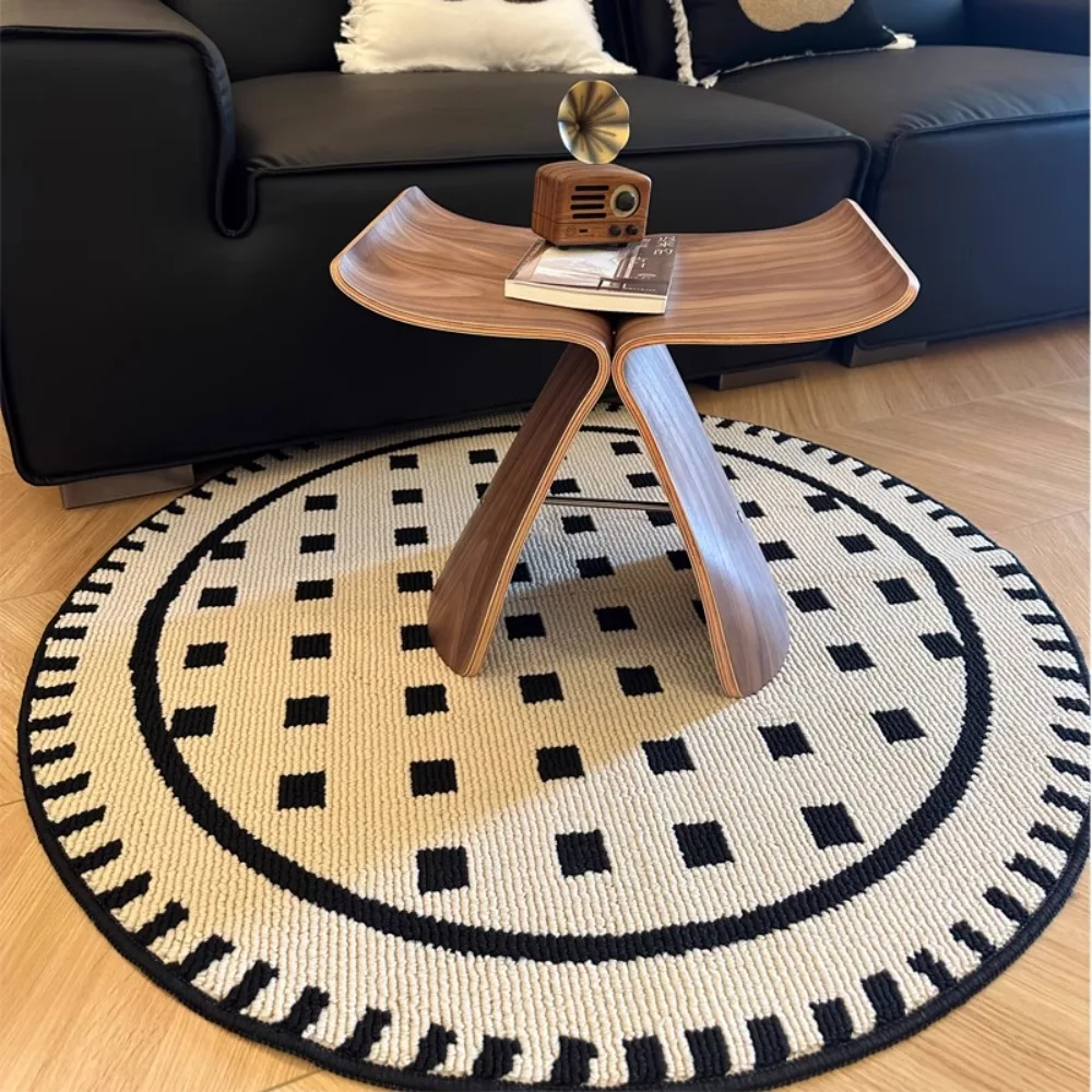 Medieval cream wind round carpet household coffee table mat bedroom bedside blanket study
Medieval cream wind round carpet household coffee table mat bedroom bedside blanket study