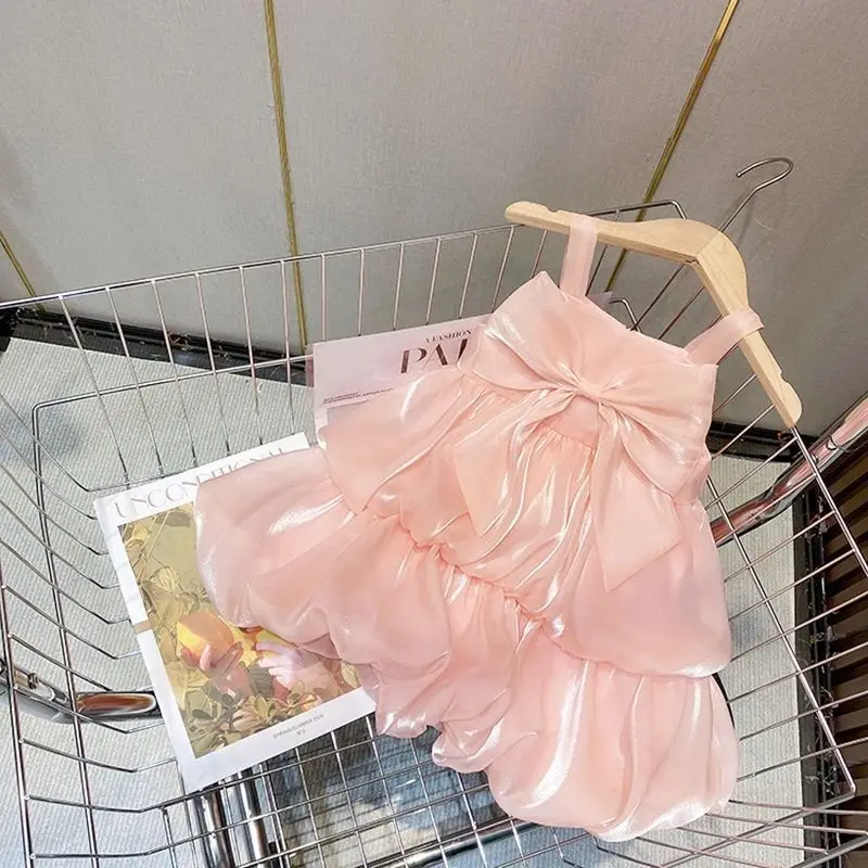 Girls' Summer Bow Mesh Dress New Children's Strap Elegant Princess Summer Kids Dress
Girls' Summer Bow Mesh Dress New Children's Strap Elegant Princess Summer Kids Dress