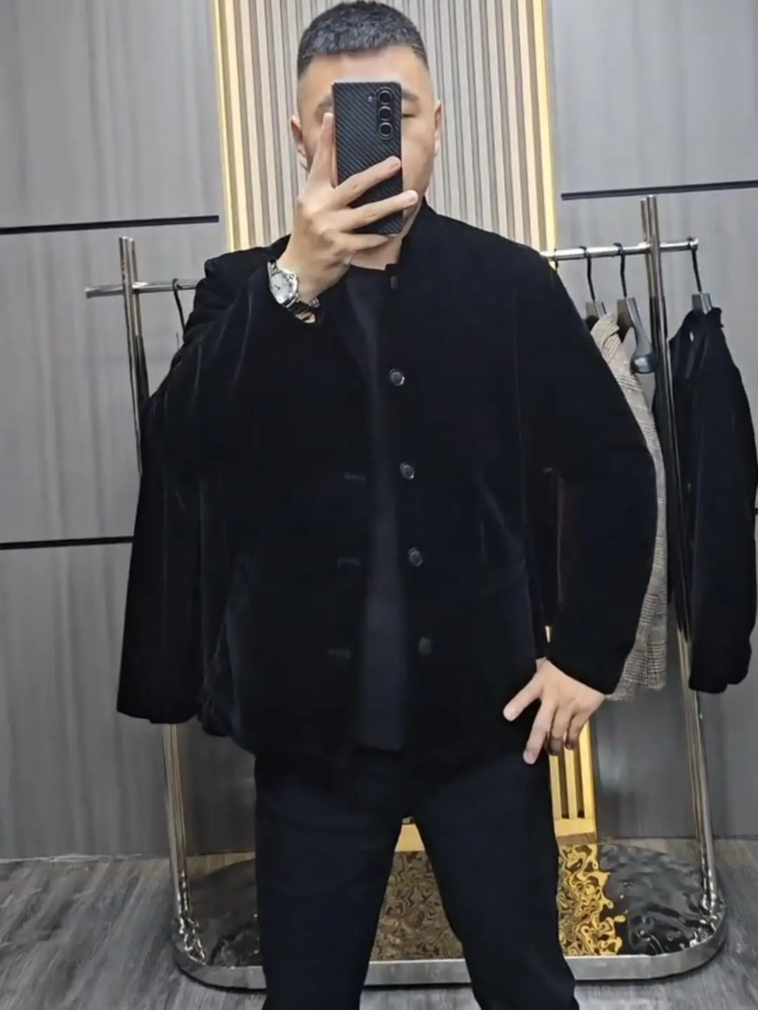 Мужское повседневное модное удобное универсальное пальто на осень-зиму, новое длинное пальто-джато с подставкой и пуговицами...
Мужское повседневное модное удобное универсальное пальто на осень-зиму, новое длинное пальто-джато с подставкой и пуговицами...