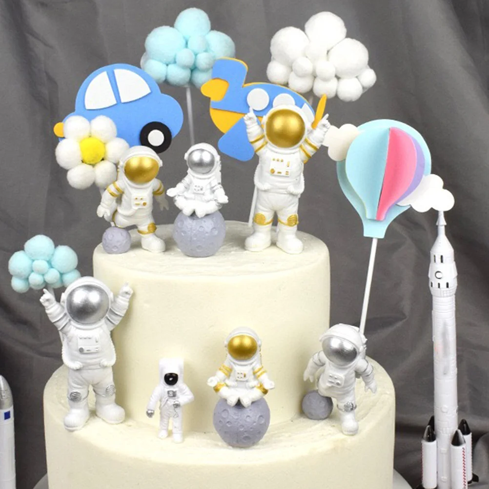 6Pcs Astronaut Resin Ornaments Desktop Cake Car Decoration Lightweight Colorful Astronaut Resin Crafts
6Pcs Astronaut Resin Ornaments Desktop Cake Car Decoration Lightweight Colorful Astronaut Resin Crafts