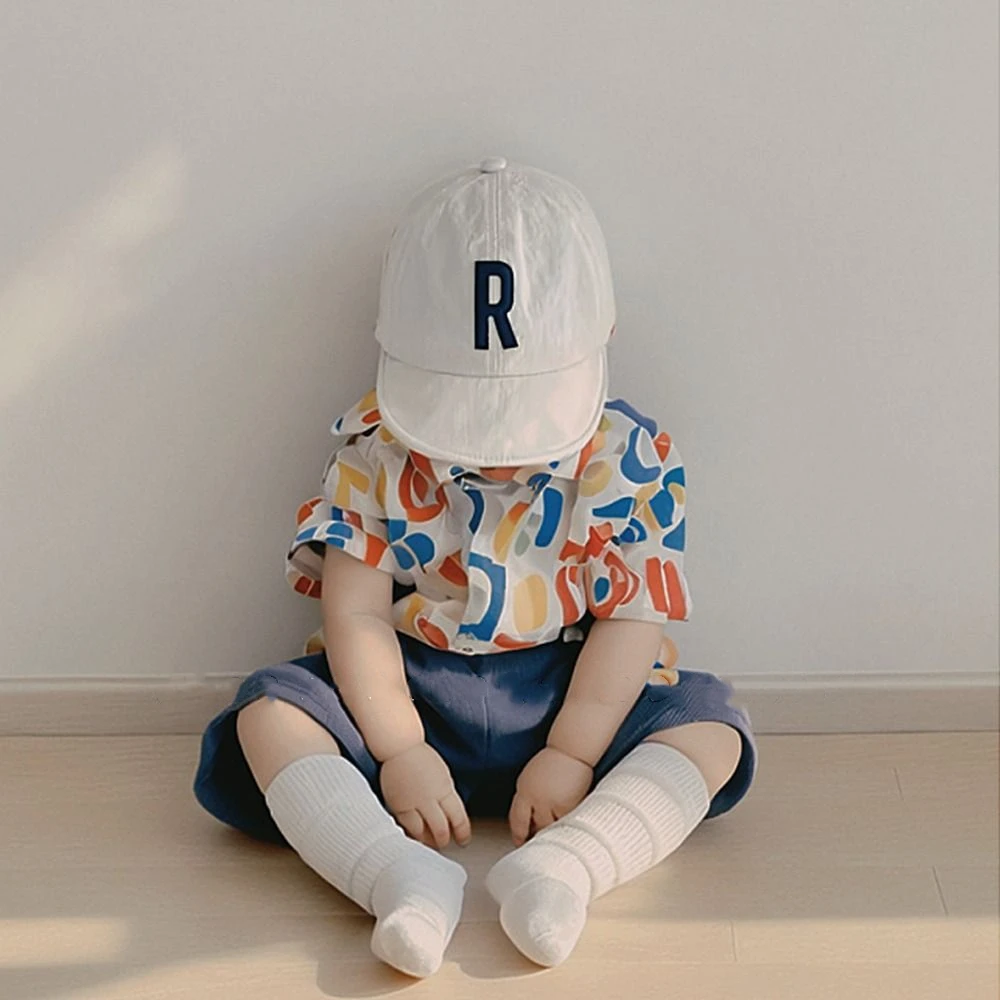 Korean Summer Letter Baseball Cap Thin Breathable Children Peaked Hat Quick-drying Outdoor Baby Sunscreen Cap 0-3y
Korean Summer Letter Baseball Cap Thin Breathable Children Peaked Hat Quick-drying Outdoor Baby Sunscreen Cap 0-3y