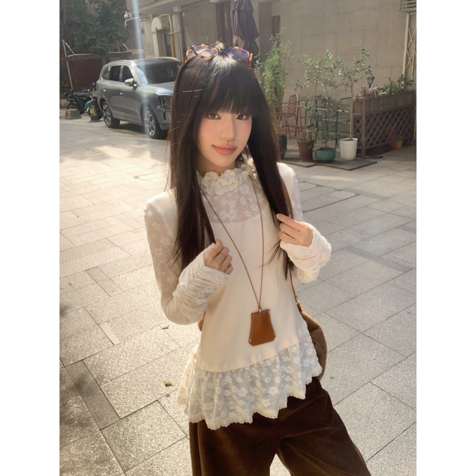 Женская приталенная футболка с кружевом и высоким воротником, весенняя модная модель больших размеров, хлопковая, с длинным рукавом, цветная
Женская приталенная футболка с кружевом и высоким воротником, весенняя модная модель больших размеров, хлопковая, с длинным рукавом, цветная