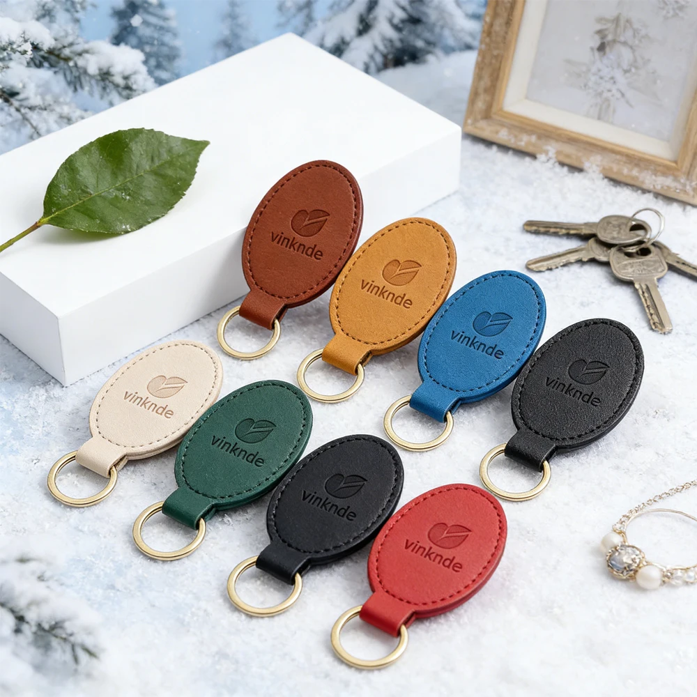 Wholesale Custom Logo PU Leather Car Key Chain Handmade Bulk Light Key Chain Fashion Simple Leather Buckle Leather Pendant
Wholesale Custom Logo PU Leather Car Key Chain Handmade Bulk Light Key Chain Fashion Simple Leather Buckle Leather Pendant
