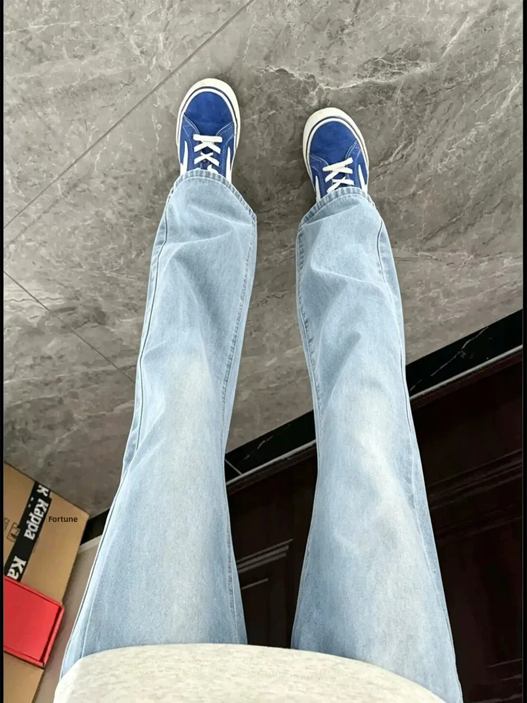 Light Blue Men's Rigid Ice Silk Jeans Summer Thin Straight Leg Drapey Micro Flared Knife Casual Comfortable Breathable
Light Blue Men's Rigid Ice Silk Jeans Summer Thin Straight Leg Drapey Micro Flared Knife Casual Comfortable Breathable