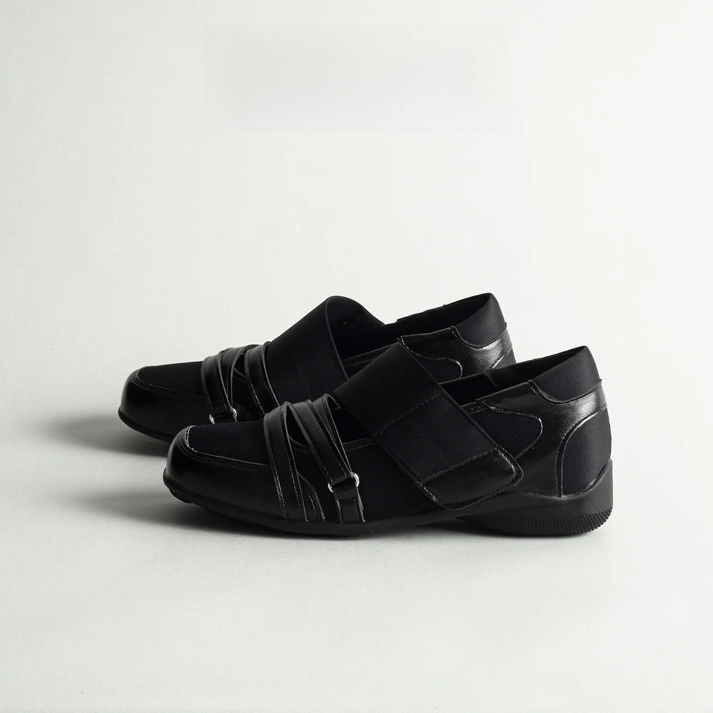Retro Sport Ballet Style Mary Jane Shoes Women's Spring 2026 New Square Head Magic Tape Heightening Small Leather Shoes
Retro Sport Ballet Style Mary Jane Shoes Women's Spring 2026 New Square Head Magic Tape Heightening Small Leather Shoes