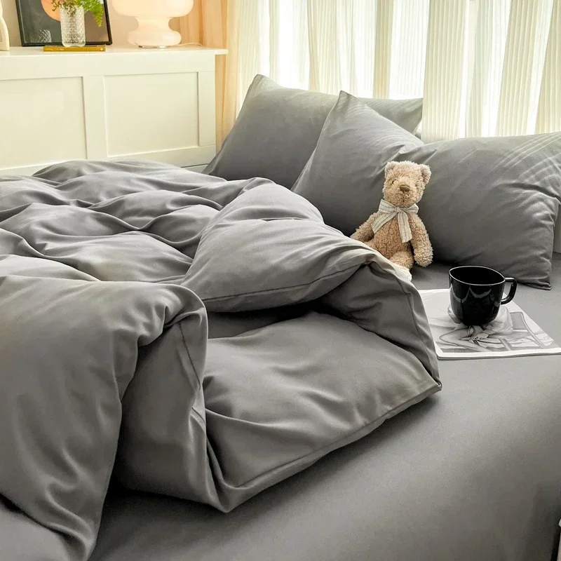 Solid Color Brushed Fabric Bed Set Duvet Cover Pillowcase Bedding Set Bed Sheet Quilt Cover Single Queen King Size 4 Pieces Sets
Solid Color Brushed Fabric Bed Set Duvet Cover Pillowcase Bedding Set Bed Sheet Quilt Cover Single Queen King Size 4 Pieces Sets