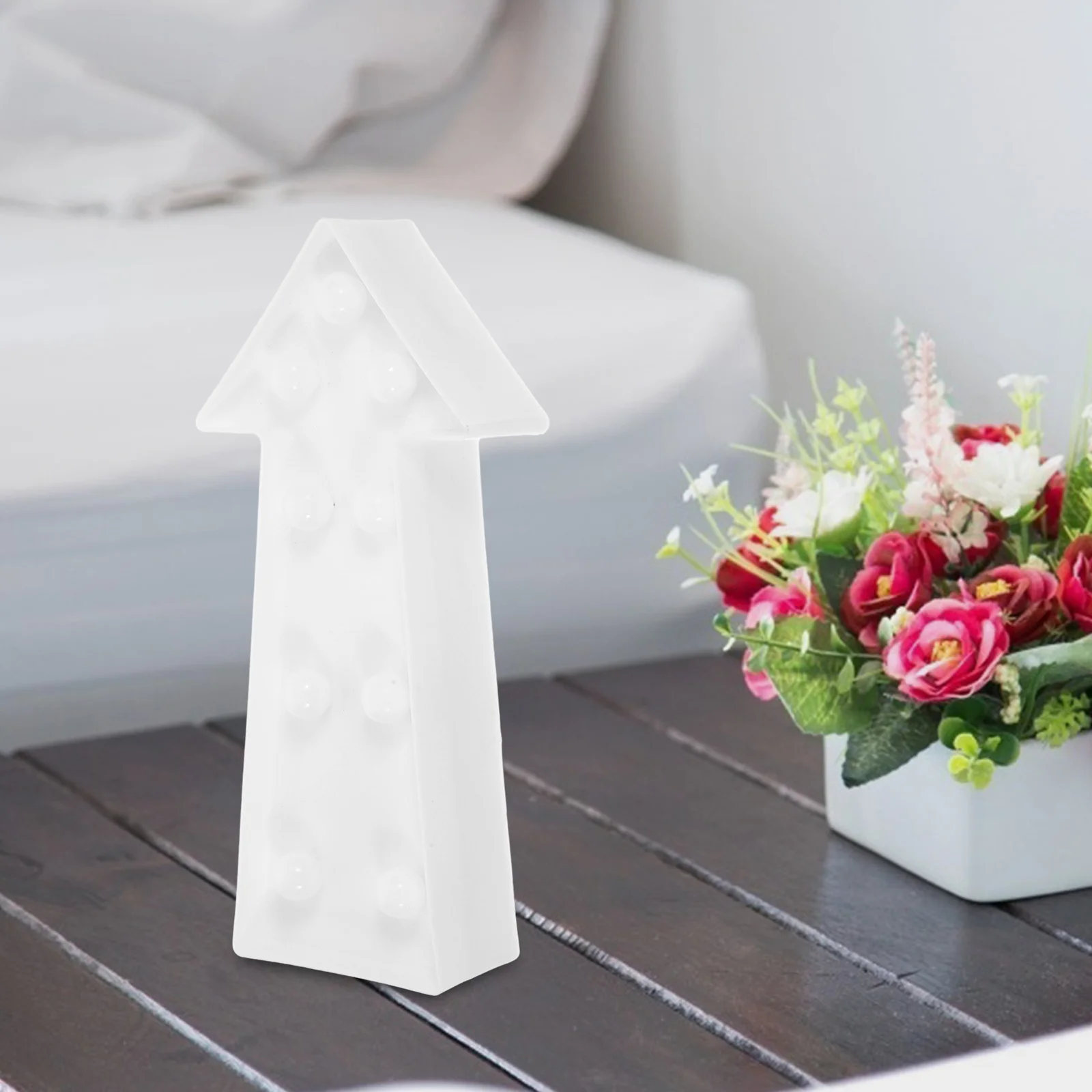 Arrow Sign Light LED 3D Plastic Arrow Shaped Sign-Lighted Marquee Operated Night Light Warm White LED for Kids Room Home
Arrow Sign Light LED 3D Plastic Arrow Shaped Sign-Lighted Marquee Operated Night Light Warm White LED for Kids Room Home