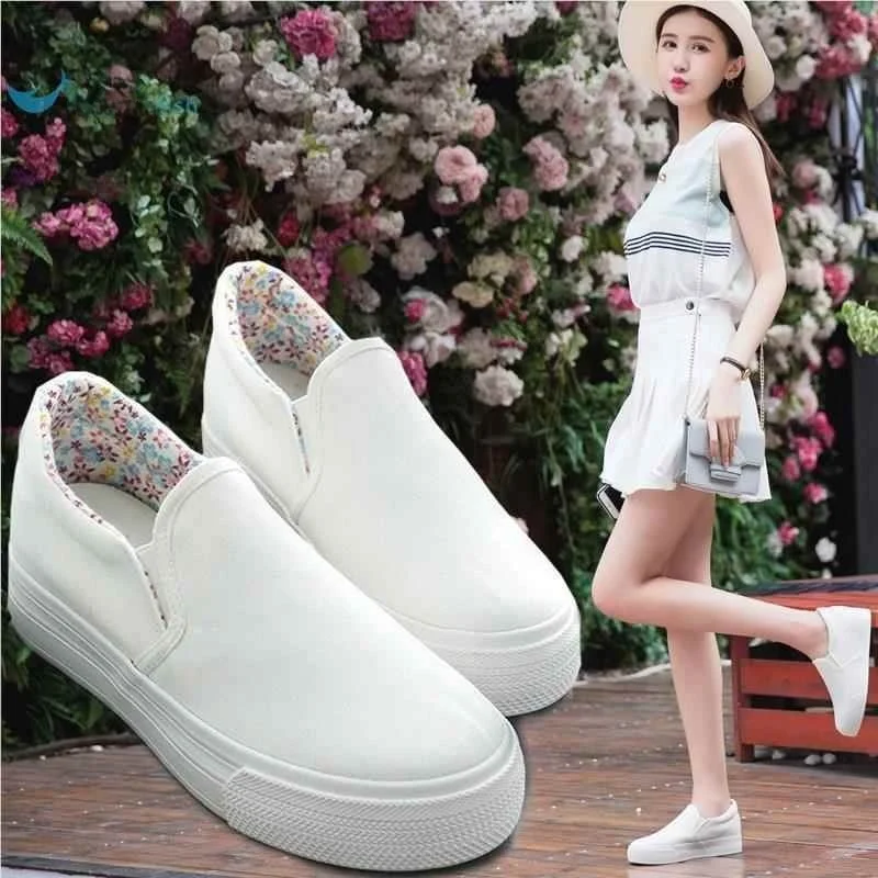 Ladies Casual Thick Bottom Slip-On Canvas Shoes Korean Style Flat Footwear Inner Heightening Leisure Footwear White Sneakers
Ladies Casual Thick Bottom Slip-On Canvas Shoes Korean Style Flat Footwear Inner Heightening Leisure Footwear White Sneakers