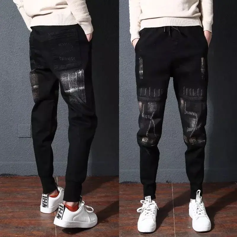 Autumn Winter 2026 Men's Small Feet Versatile Jeans Korean Elastic Leggings Spiritual Guy Designer Leggings Trendy Men's Pants
Autumn Winter 2026 Men's Small Feet Versatile Jeans Korean Elastic Leggings Spiritual Guy Designer Leggings Trendy Men's Pants