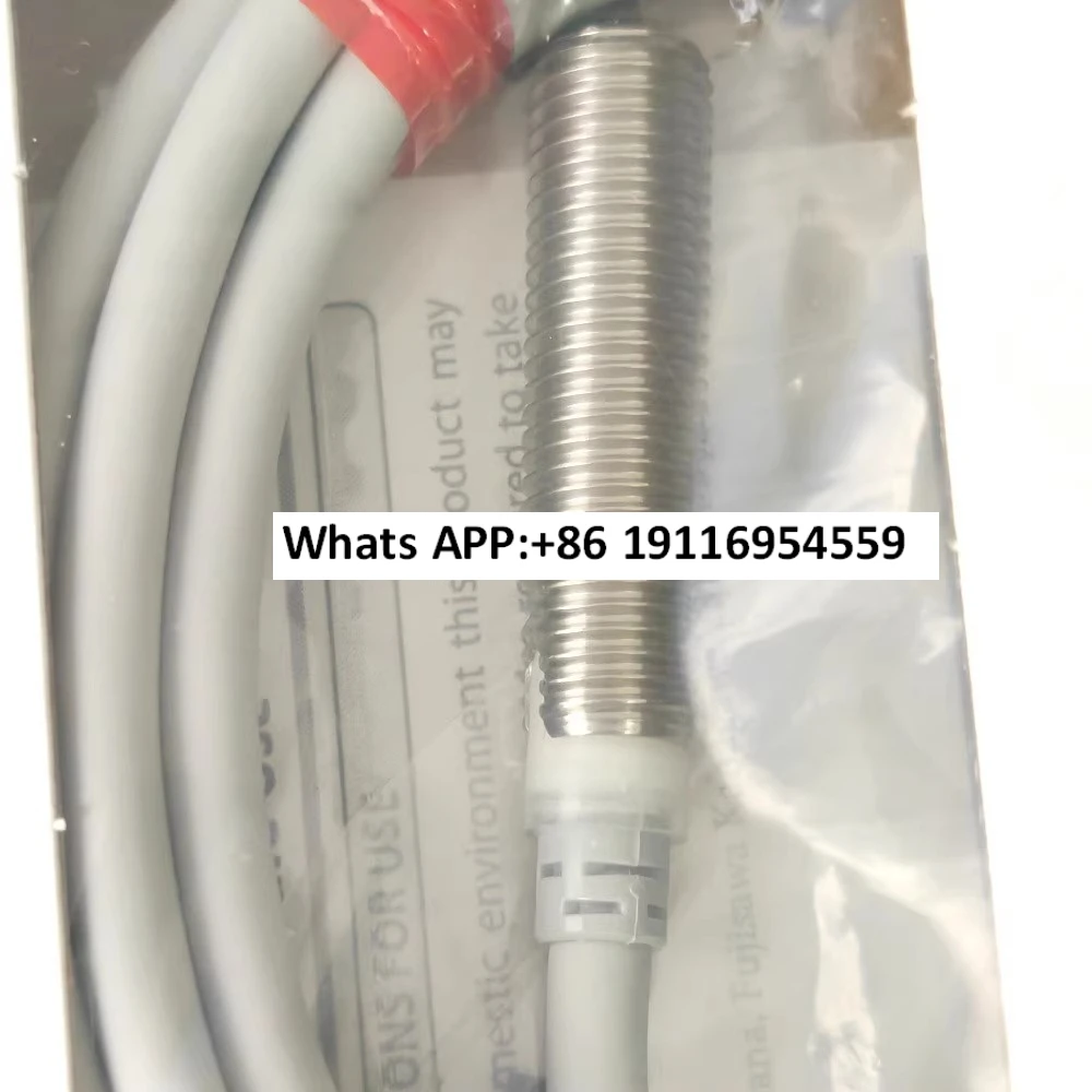 Genuine FL7M-2K6H Proximity Sensor FL7M-3K6H FL7M-7K6H High Quality
Genuine FL7M-2K6H Proximity Sensor FL7M-3K6H FL7M-7K6H High Quality