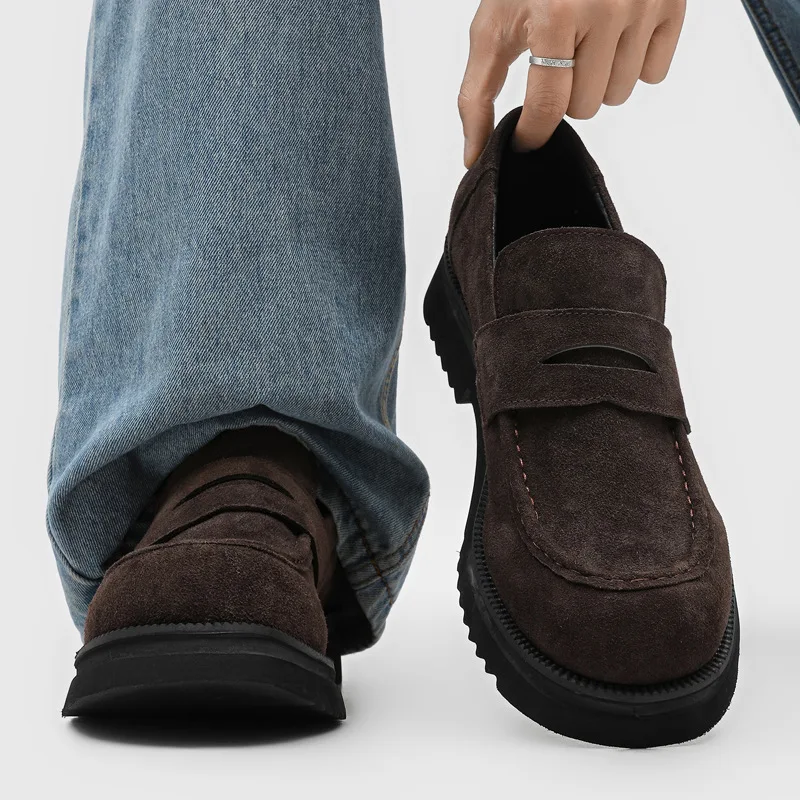 High-end Men's Business Formal Shoes Comfortable One-pedal Loafers Men's Shoes Thick-soled Lazy Shoes for Men Tenis Masculino
High-end Men's Business Formal Shoes Comfortable One-pedal Loafers Men's Shoes Thick-soled Lazy Shoes for Men Tenis Masculino
