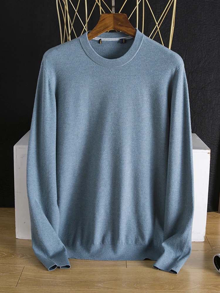 Удобный мягкий однотонный осенний мужской молодежный модный вязаный свитер с круглым вырезом, повседневный свободный крой, с длинными рукавами
Удобный мягкий однотонный осенний мужской молодежный модный вязаный свитер с круглым вырезом, повседневный свободный крой, с длинными рукавами