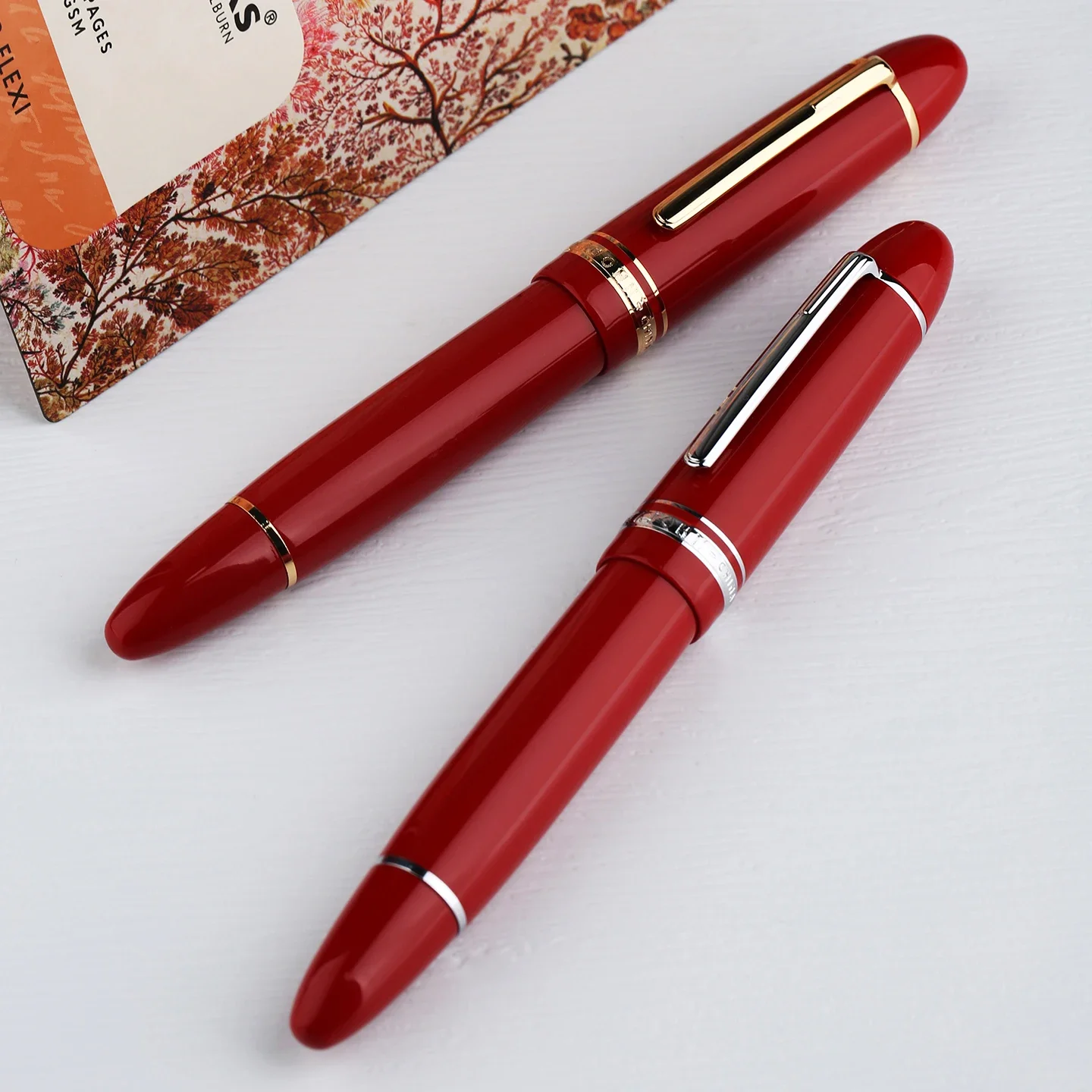 Новейшая перьевая ручка Majohn P141 с поршнем — корпус из смолы с золотой/серебряной отделкой, # 8-тонкое перо и чернильное окно, подарок для письма премиум-класса
Новейшая перьевая ручка Majohn P141 с поршнем — корпус из смолы с золотой/серебряной отделкой, # 8-тонкое перо и чернильное окно, подарок для письма премиум-класса
