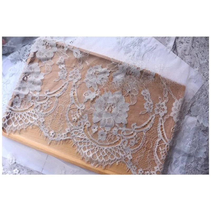 Длинные 3 м, высококачественные вышитые ресницы, кружевные наклейки, шарфы для свадебных платьев своими руками, материалы и аксессуары для украшения одежды
Длинные 3 м, высококачественные вышитые ресницы, кружевные наклейки, шарфы для свадебных платьев своими руками, материалы и аксессуары для украшения одежды