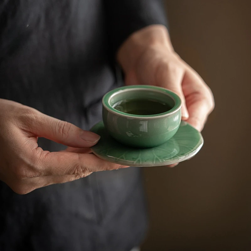 Handmade Celadon Shadow Carving Coaster Chinese Antique Kungfu Tea Set Ceramic Lotus Cup Pad
Handmade Celadon Shadow Carving Coaster Chinese Antique Kungfu Tea Set Ceramic Lotus Cup Pad