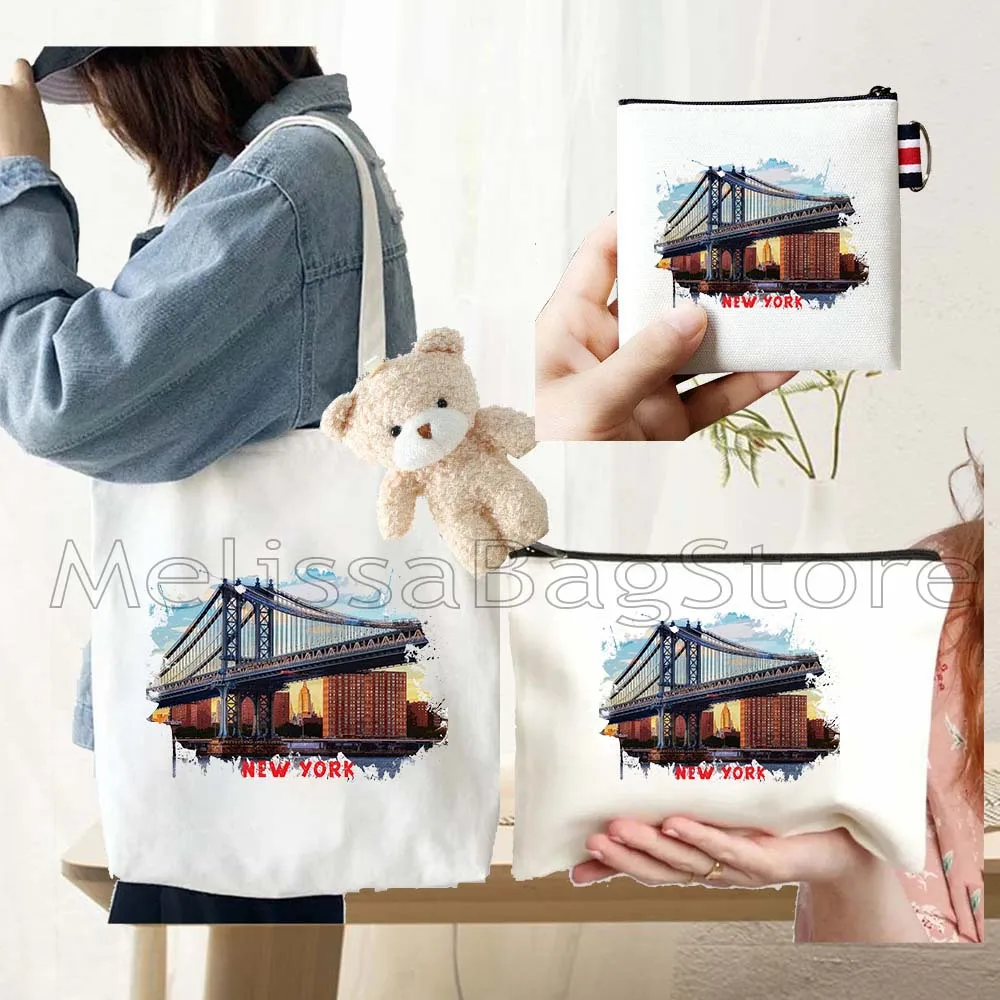 4PCS Gift Set New York City Black Canvas Tote Bag Handbag with Doll Key Coin Purse Cosmetic Makeup Toilet Bag Case Pouch
4PCS Gift Set New York City Black Canvas Tote Bag Handbag with Doll Key Coin Purse Cosmetic Makeup Toilet Bag Case Pouch