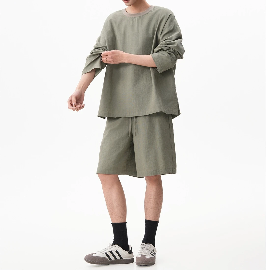 Solid Color Casual Suit Men's 2026 Summer Retro Loose Round Neck Long-sleeved T-shirt Plus Shorts Cotton
Solid Color Casual Suit Men's 2026 Summer Retro Loose Round Neck Long-sleeved T-shirt Plus Shorts Cotton