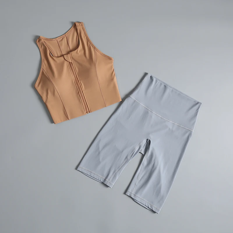 Sports suit for women with high-end sexy sexy back lifting hips running fashionable gym yoga suit vest summer new style
Sports suit for women with high-end sexy sexy back lifting hips running fashionable gym yoga suit vest summer new style