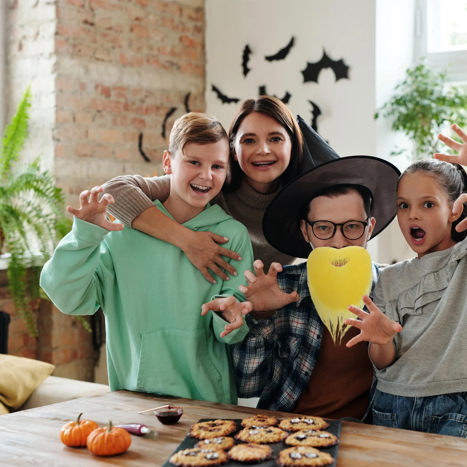 Fake Beard for Men Halloween Cosplay Party Realistic Mustache Simulation Beard Costume Prop Realistic Mustache 
Fake Beard for Men Halloween Cosplay Party Realistic Mustache Simulation Beard Costume Prop Realistic Mustache