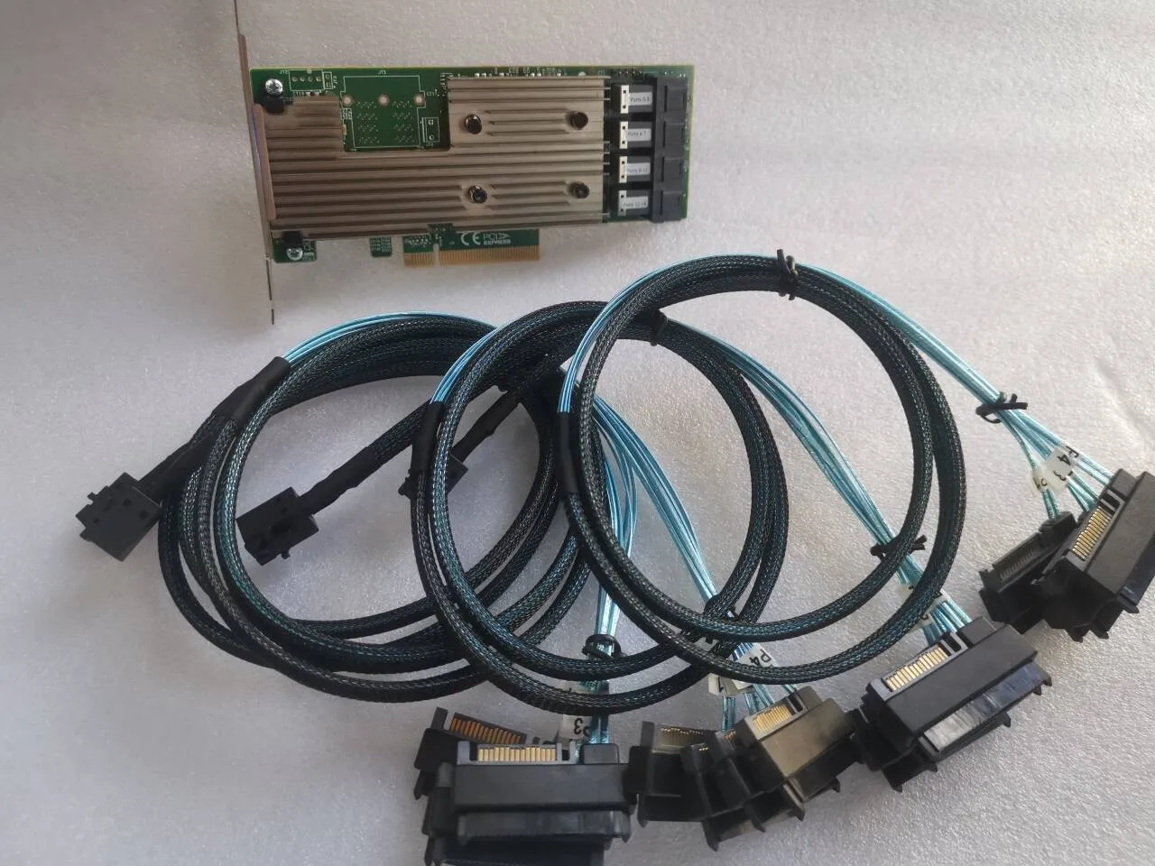 LSI 9305-16i SATA SAS 12Gbs Controller card PCIe 3.0 IT-Mode w/SAS SATA cable
LSI 9305-16i SATA SAS 12Gbs Controller card PCIe 3.0 IT-Mode w/SAS SATA cable