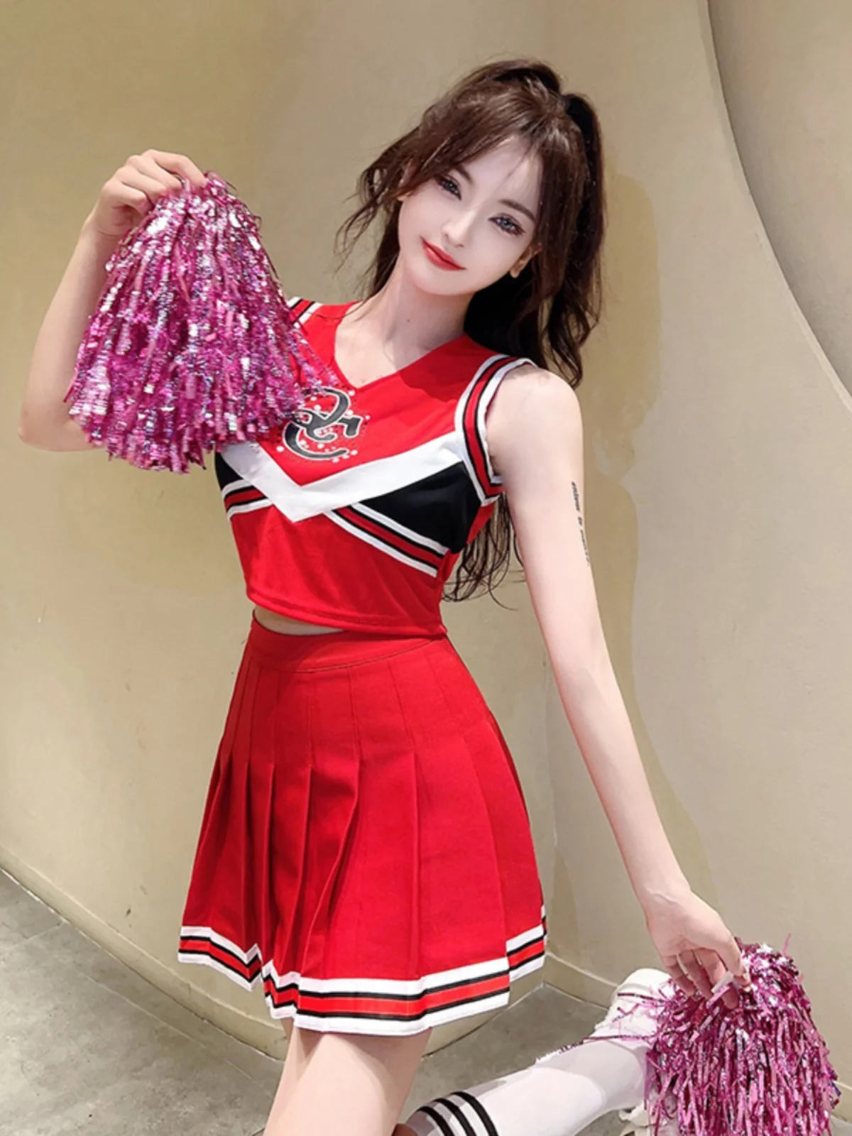Women's Jazz Dance Outfit Football Cheerleading Uniform Stage Performance Costume Korean Group Dance Basketball Cheerleader Set
Women's Jazz Dance Outfit Football Cheerleading Uniform Stage Performance Costume Korean Group Dance Basketball Cheerleader Set
