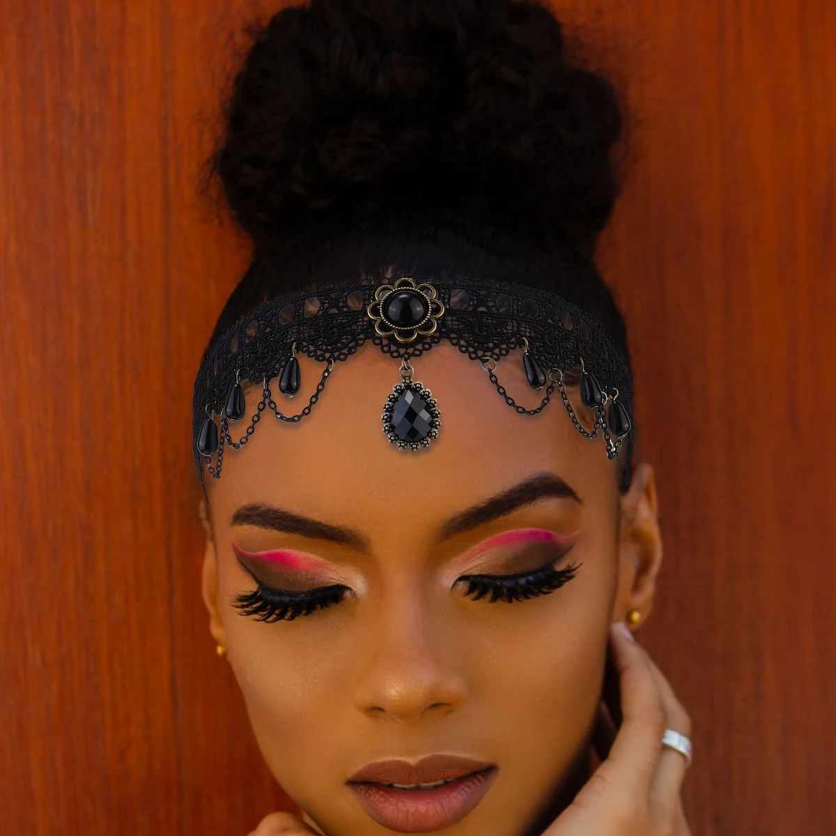 Halloween Lace Hair Band Black Elastic Headband Comfortable Lightweight Perfect for Halloween Costume Party Cosplay
Halloween Lace Hair Band Black Elastic Headband Comfortable Lightweight Perfect for Halloween Costume Party Cosplay