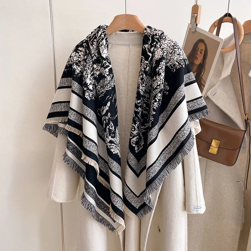 New Brand Cashmere Women Two-sided Large Square Scarf Winter Warm Shawl and Wrap Bandana Pashmina Female Foulard Thick Blanket
New Brand Cashmere Women Two-sided Large Square Scarf Winter Warm Shawl and Wrap Bandana Pashmina Female Foulard Thick Blanket