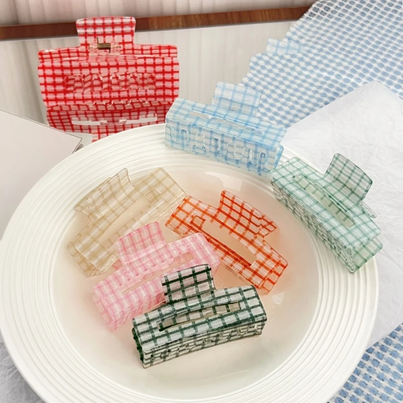 Элегантная клетчатая акриловая заколка для волос, корейский дизайн, легкий головной убор, нескользящая заколка для волос для длинных волос
Элегантная клетчатая акриловая заколка для волос, корейский дизайн, легкий головной убор, нескользящая заколка для волос для длинных волос