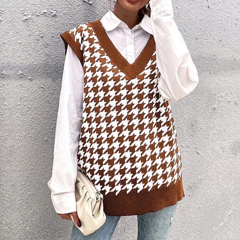 2025 Autumn and Winter New Women's Fashion Elegant Retro Plaid Vest Temperament V-neck College Wind Casual Sweater Vest Lady
2025 Autumn and Winter New Women's Fashion Elegant Retro Plaid Vest Temperament V-neck College Wind Casual Sweater Vest Lady