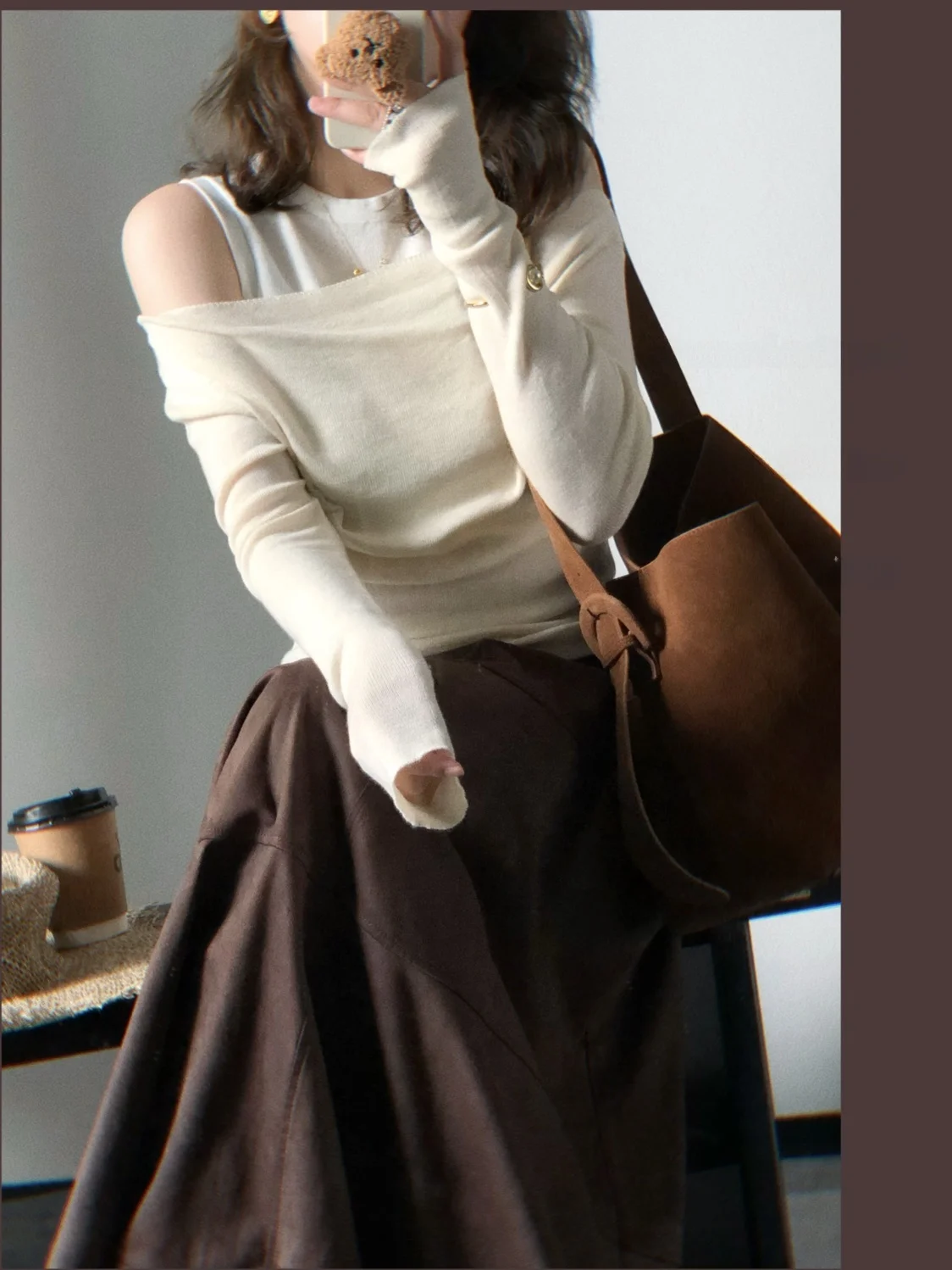 oulder Bared Two-Piece Knitted Top Women's Faion Light Maturi Sle Pasted Appearance Layering Autumn Season Ladieswear
oulder Bared Two-Piece Knitted Top Women's Faion Light Maturi Sle Pasted Appearance Layering Autumn Season Ladieswear