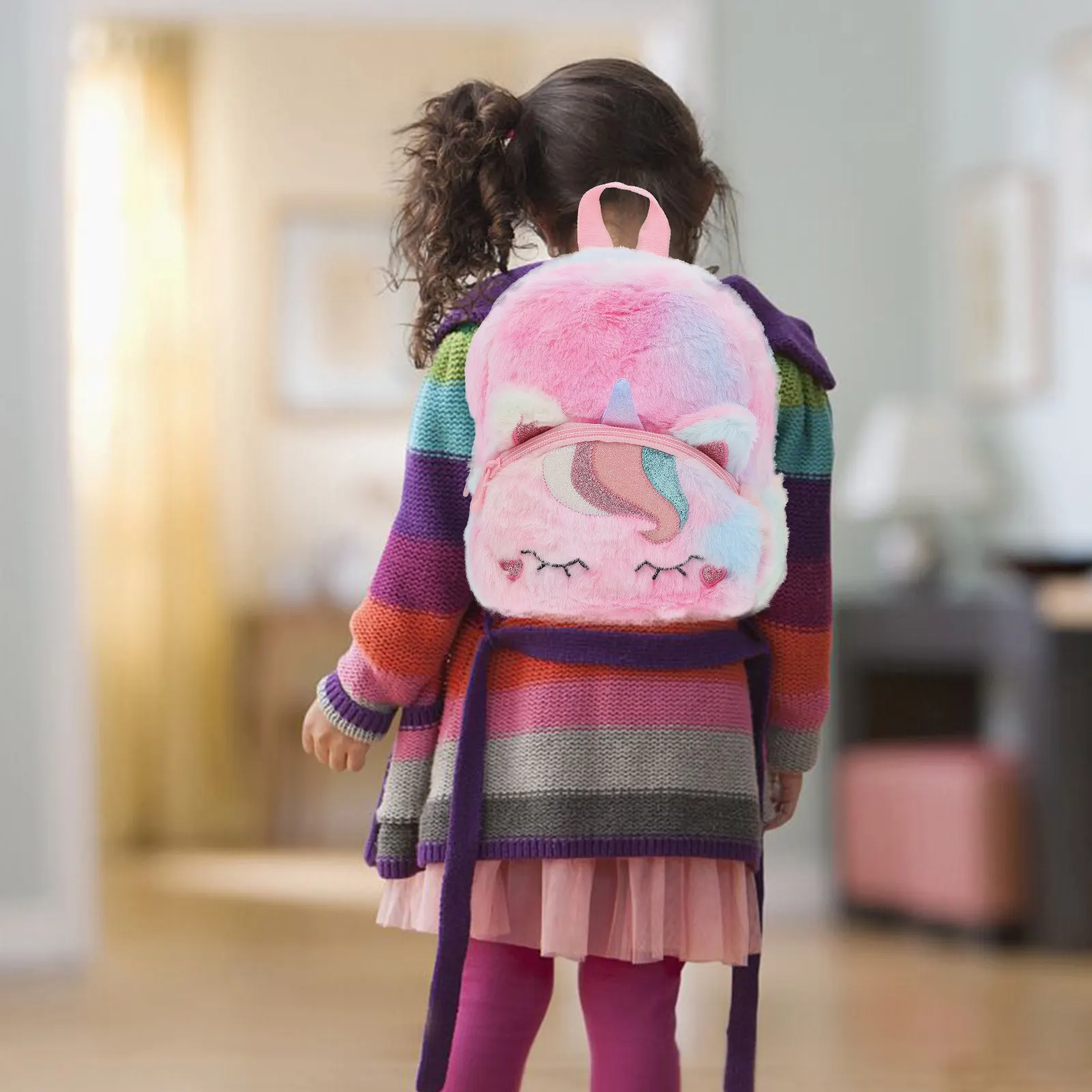 Детский рюкзак в стиле единорога для девочек, большая вместимость, регулируемые лямки, школьная сумка для книг, для активного отдыха и путешествий
Детский рюкзак в стиле единорога для девочек, большая вместимость, регулируемые лямки, школьная сумка для книг, для активного отдыха и путешествий