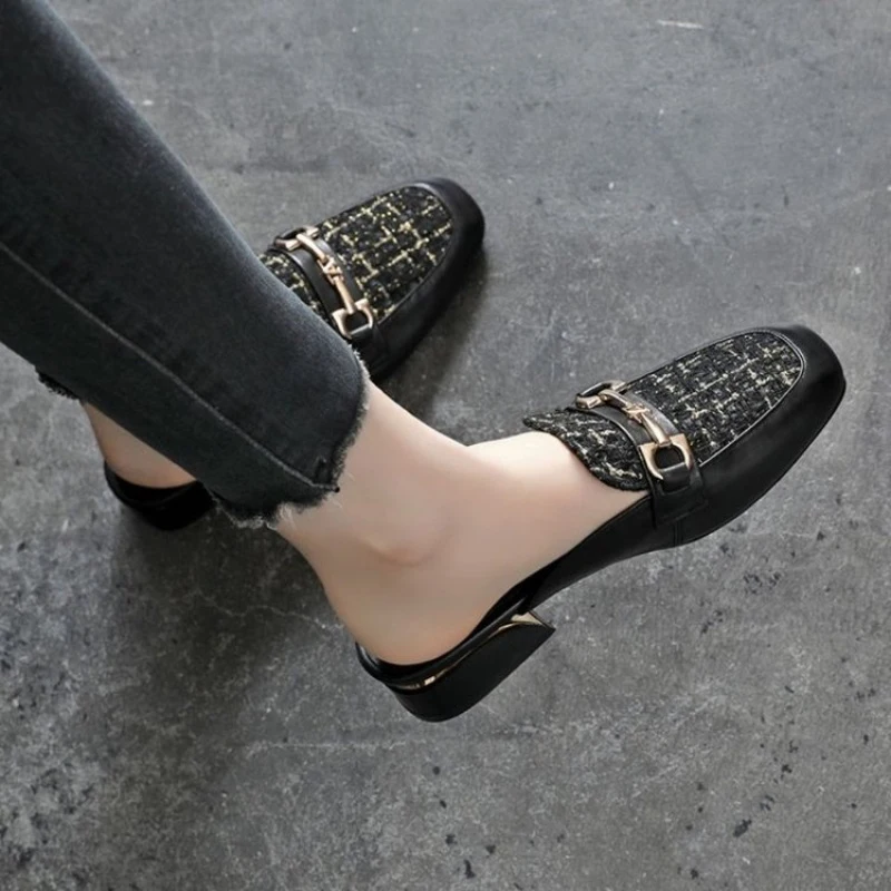 Women PU Closed Toe Slippers Square Low Heel Less Than 3cm Rubber Sole Comfort Indoor Outdoor Slip On Slides
Women PU Closed Toe Slippers Square Low Heel Less Than 3cm Rubber Sole Comfort Indoor Outdoor Slip On Slides