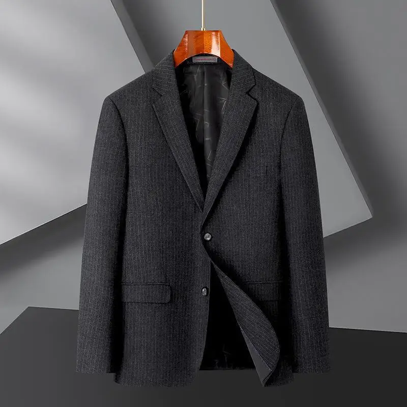 5653-Summer new trend slightly loose leisure business profession British suit men
5653-Summer new trend slightly loose leisure business profession British suit men
