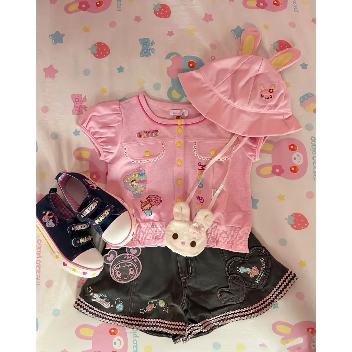 Summer Pink Bubble Sleeve Cardigan + Denim Shorts Japanese Sweet Cartoon Mp Embroidery Two Piece Sets Cute Girl Y2kl Suits
Summer Pink Bubble Sleeve Cardigan + Denim Shorts Japanese Sweet Cartoon Mp Embroidery Two Piece Sets Cute Girl Y2kl Suits