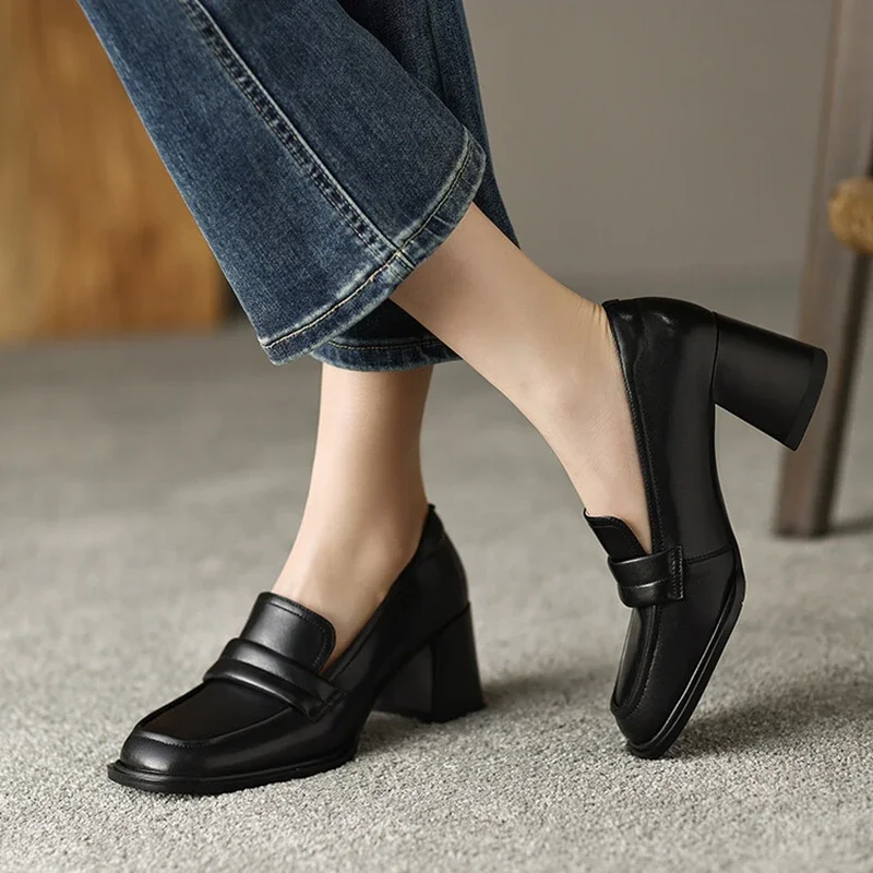 NEW Spring Women Loafers Split Leather Shoes for Women Square Toe Chunky Heel Shoes Slip-On Women Pumps Concise High Heel Shoes
NEW Spring Women Loafers Split Leather Shoes for Women Square Toe Chunky Heel Shoes Slip-On Women Pumps Concise High Heel Shoes