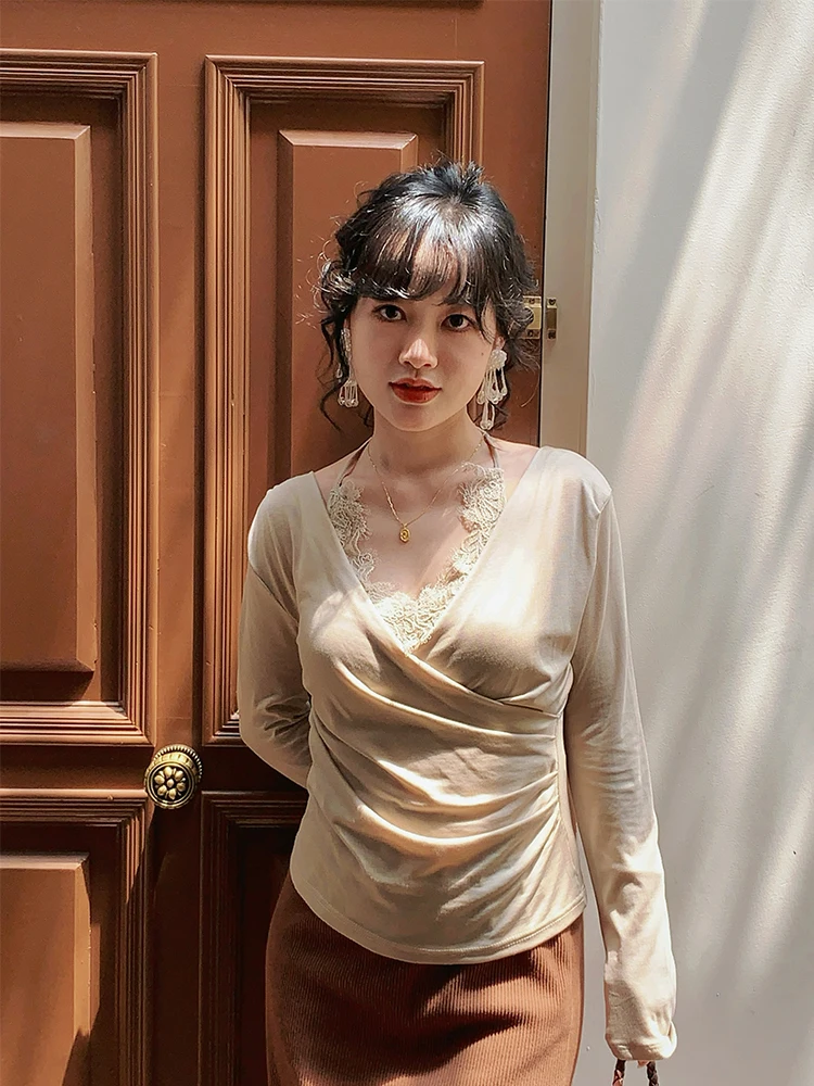 Французский кружевной комплект из топа и юбки для женщин: повседневный, прямого кроя, из нейлоновой ткани, с длинными рукавами
Французский кружевной комплект из топа и юбки для женщин: повседневный, прямого кроя, из нейлоновой ткани, с длинными рукавами