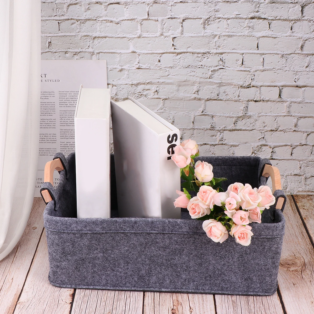 Felt Storage Basket Home Organizer Toy Bin Desktop Shelves Multifunctional Container Box Modern Style Household
Felt Storage Basket Home Organizer Toy Bin Desktop Shelves Multifunctional Container Box Modern Style Household